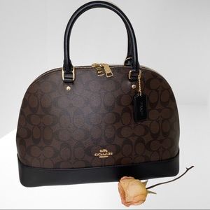 COACH SIG SIERRA SAT HAND/SHOULDER BAG✨